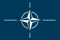 Столтенберг объяснил отказ закрывать воздушное пространство над Украиной 
