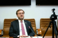 Косачев рассказал, с какими вопросами к нему обращаются коллеги из стран Запада