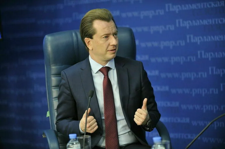 Бурматов: Приютам для животных Донбасса передадут гумпомощь