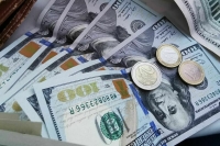 Москва и Минск отвяжутся от доллара в расчетах за энергоресурсы