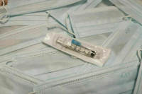 В Подмосковье разрешили снять маски