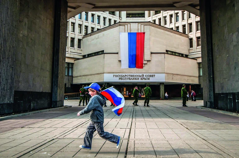 Восемь законов, кото­рые изменили Крым