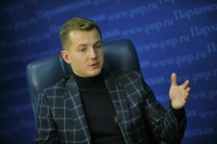 Метелев: Помощь беженцам из Донбасса собирают в большинстве городов РФ