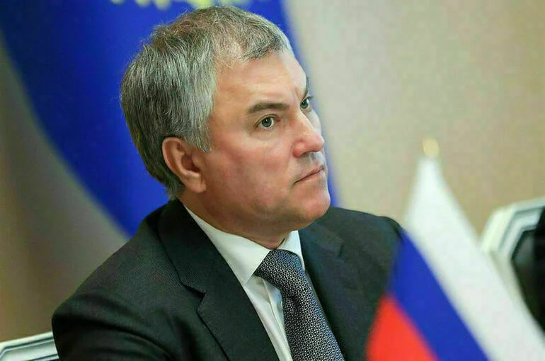 Володин: Байден начал понимать, что за происходящее на Украине придётся отвечать 
