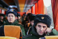 Отсрочку по кредитам хотят предоставлять солдатам и курсантам