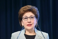 Карелова призвала упростить закупку жилья для детей-сирот на вторичном рынке