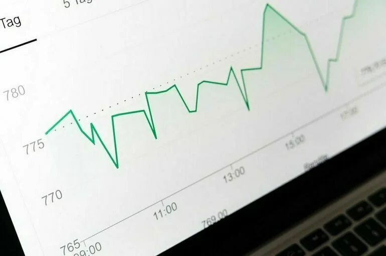Госдума приняла закон об ограничениях для неквалифицированных инвесторов