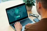 Эксперт: Мошенники могут обманывают россиян, используя их интерес к VPN 