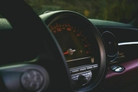 Инвалидов без рук предложили допустить к управлению автомобилем