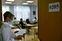 Минпросвещения предложило допустить школьников Донбасса до экзаменов в России