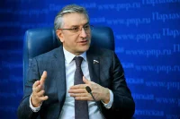 Фаррахов предложил возродить в России аптечное производство лекарств