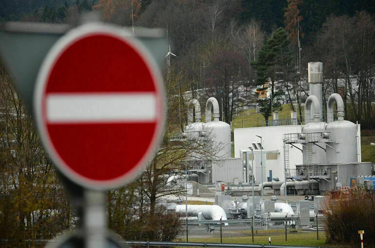Страны G7 отказались платить за российский газ в рублях