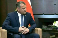 Президент Южной Осетии назвал вхождение в состав России целью республики