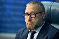 Горелкин предложил распространить на «белых хакеров» меры поддержки IT-отрасли