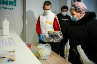 Беженка из ДНР поделилась историей переезда в РФ с детьми и больной мамой