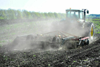 Производители сельхозтехники получили отсрочку по уплате утильсбора