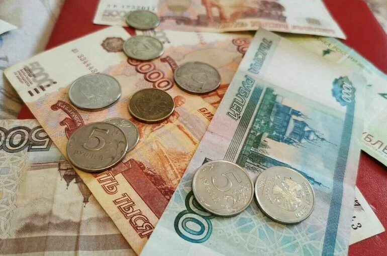 Банкам запретят наживаться на повышенных комиссиях