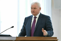 Плотников назвал условия для опережающего роста АПК