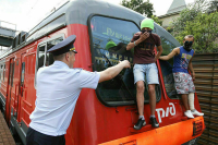 Госдума приняла закон об увеличении штрафов для «зацеперов»