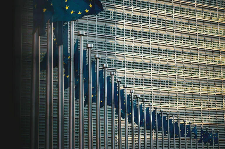 Европарламент призывает к тотальному эмбарго энергоресурсов РФ
