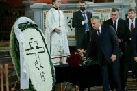 На отпевание Жириновского приехал Володин