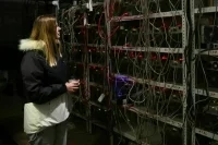 Криптовалюту могут разрешить добывать на российском оборудовании