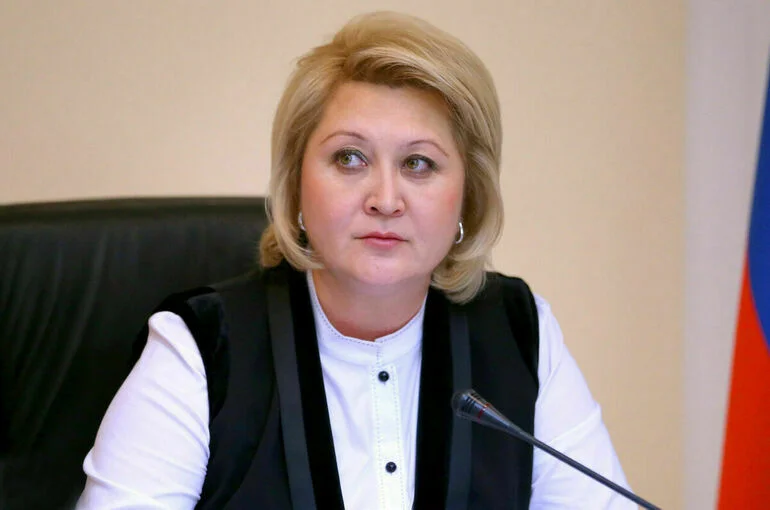Гумерова: Более 2,5 тысячи педагогов ДНР и ЛНР поступили на курсы повышения квалификации