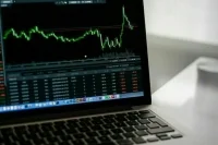 Правительство предложило приостановить выплаты дивидендов «потерянным акционерам»