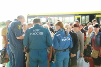 Беженцы из Мариуполя рассказали о жизни в приграничном лагере МЧС России