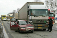 Автоэксперт объяснил идею разрешить водителям в Москве уезжать с места ДТП