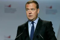 Медведев объяснил, что означает вступление Швеции и Финляндии в НАТО