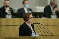 Набиуллина: Санкции начинают влиять на реальный сектор экономики РФ