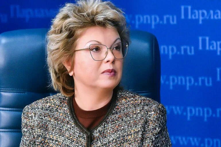 Ямпольская: Школьникам нужно показывать фильмы о Великой Отечественной войне