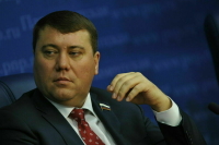 Абрамов: Уход крупных компаний из России дает шанс местным предпринимателям