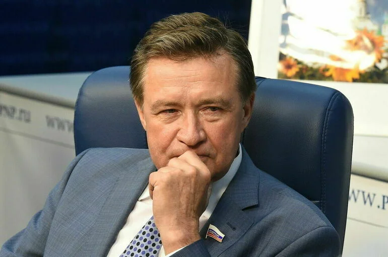 Сергей Рябухин: Доллар стал оружием