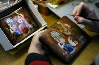 Коробочка с историей: что в разное время хранили дамы и кавалеры в своих шкатулках
