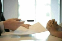 Для покупки товаров и услуг номер телефона и электронная почта не нужны