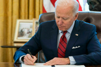 Байден направил в Конгресс США запрос на дополнительную военную помощь Украине