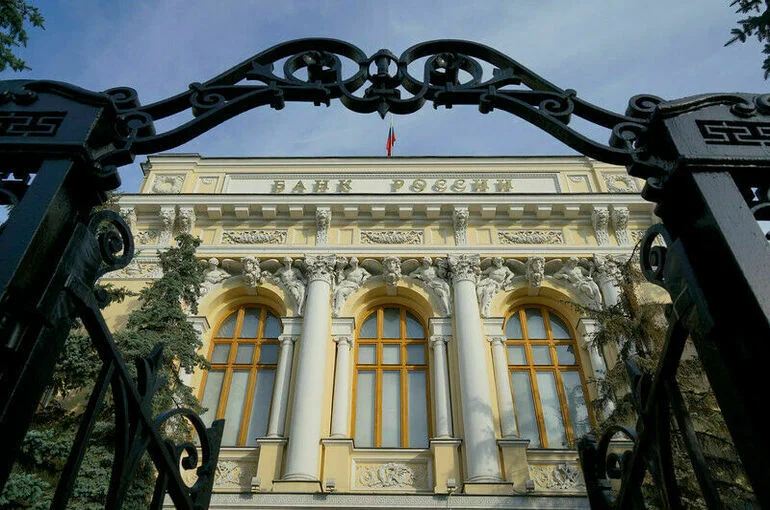 ЦБ снизил ключевую ставку до 14%