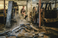 Как валенки в космос летали и на Олимпиаде гуляли 