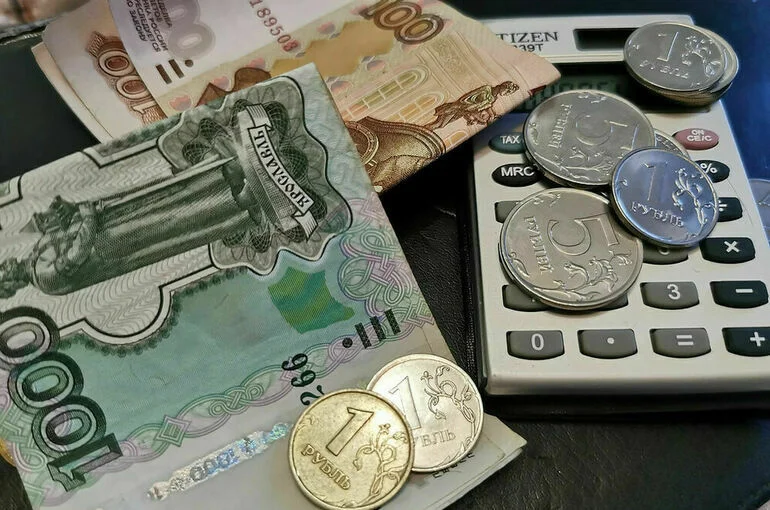 Малообеспеченные семьи получат новое пособие