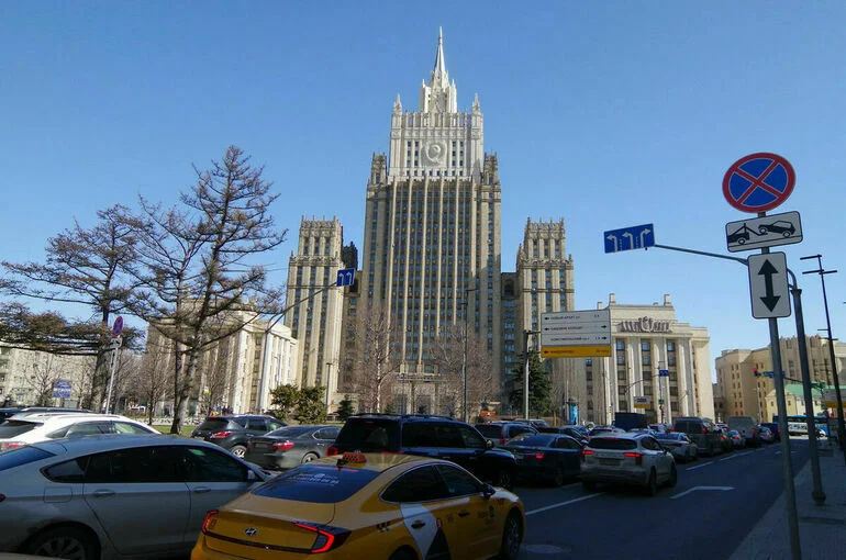 МИД РФ: Правительство Израиля поддерживает неонацистский режим в Киеве