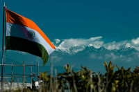 Индия хочет покупать российскую нефть по цене в 70 долларов за баррель