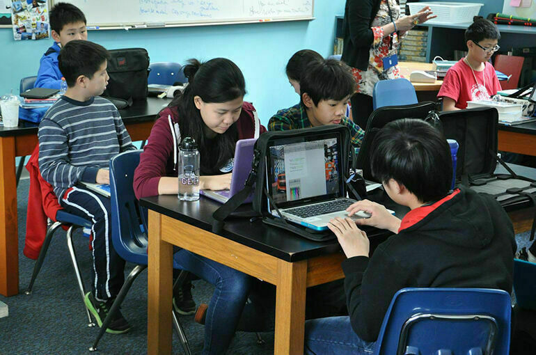 В КНР обязали госучреждения заменить иностранные компьютеры китайскими аналогами