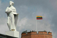 Полиция Литвы усилит патрули 9 мая для выявления &laquo;запрещенной символики&raquo;