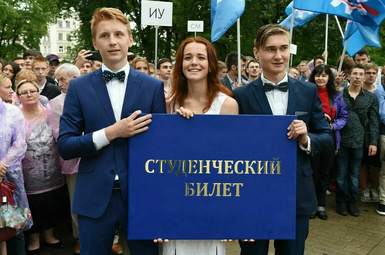 Минобрнауки распределило бюджетные места в вузах на 2023-2024 год