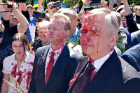 Россия выразила протест МИД Польши после нападения на посла в Варшаве