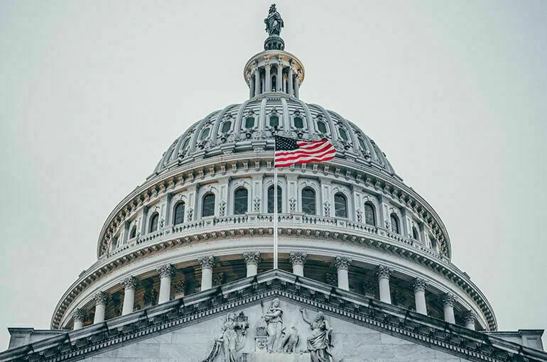 США не намерены поставлять Украине ядерное оружие