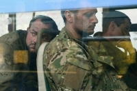 В Мариуполе за сутки сдались в плен 694 украинских военных с «Азовстали»