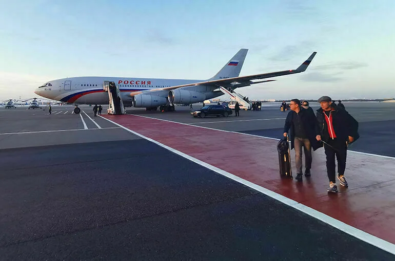 Великобритания ввела санкции против трех российских авиакомпаний